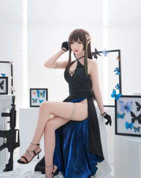 可爱人气Coser面饼仙儿 – M4A1