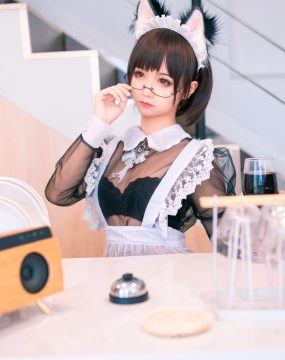 网红COS 蠢沫沫 – 透明女仆