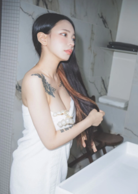 [PURE MEDIA] Vol.196 – Yeon hwa