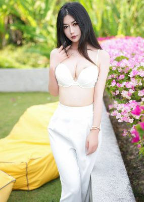 秀人网 No.6359 laura阿姣 泰国旅拍