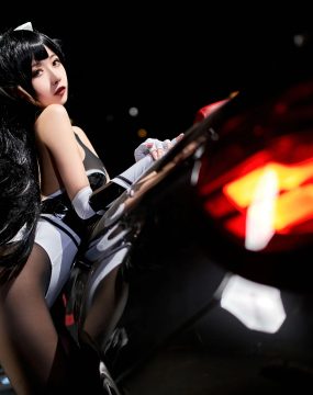 微博妹子Momoko葵葵 – 高雄