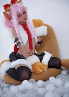 网红COS G44不会受伤 – 小黑猫娘