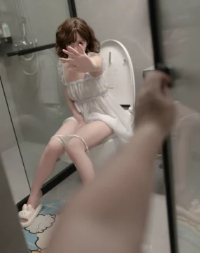 Bangni邦尼 – 湿身 [84P]