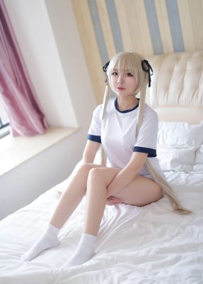 人气Coser二佐Nisa – 穹妹运动服