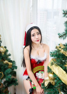 兜豆靓Youlina《最靓圣诞礼物》 秀人网 No.660