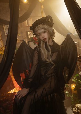 雯妹 – 魅魔 gothic devil