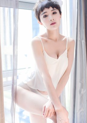 baby_kiki《制服衬衣、休闲内衬、浴缸湿身》 秀人网 No.600