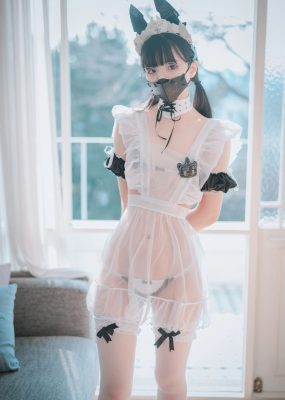 [DJAWA] Jenny – Maid Mansion 兔女郎COS
