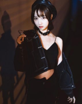 萌系小姐姐木绵绵OwO – 室外短裙