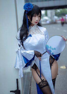 白嫩美少女鬼畜瑶 玉玲珑