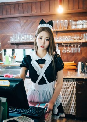 [LOOZY] Bomi – Maid cafe
