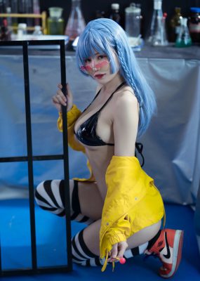 网红COS 小仓千代w – 舰长