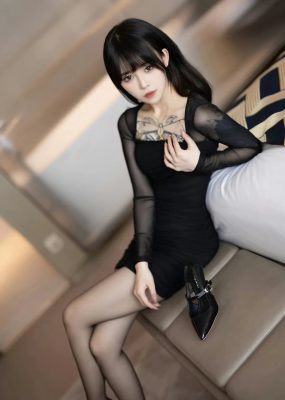 语画界 VOL.1124 奶瓶