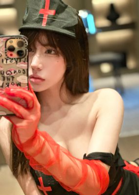 微密圈 奔跑的晶螺儿 – 黑红情趣