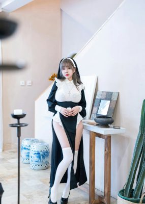 星颜社 Vol.187 王雨纯 性感黑色修女性感写真