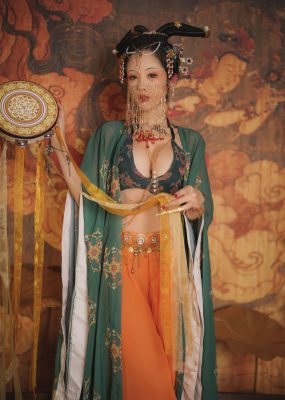 钛合金大粑粑 – 画中仙