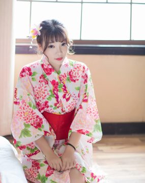 芝芝Booty《日系和服+迷你比基尼》 爱蜜社 VOL.170