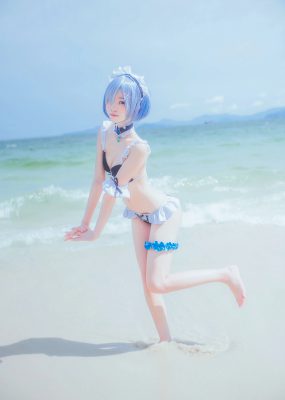 桜桃喵《蕾姆COS》