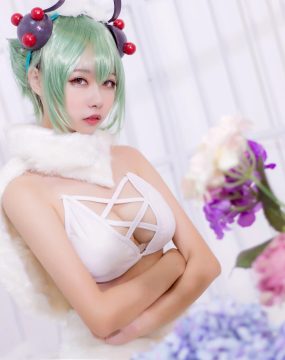 微博妹子Momoko葵葵 五月雨