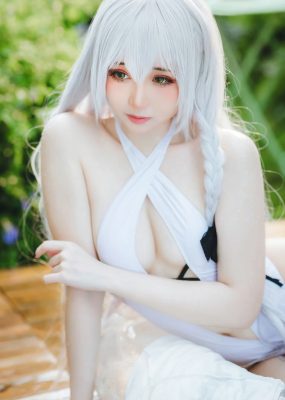焖焖碳 – 舰长 碧蓝航线 赫敏
