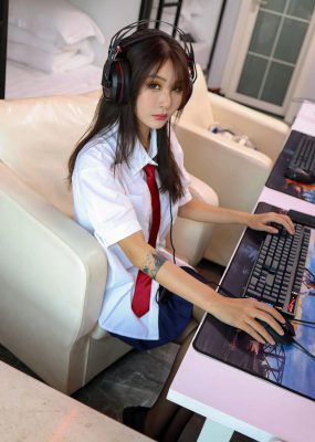 秀人 No.2461 Emily顾奈奈