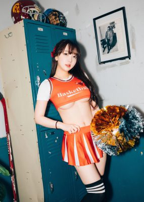 [LOOZY] Yeeun – Cheer Up + S.Ver