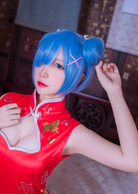 人气Coser二佐Nisa 蕾姆旗袍