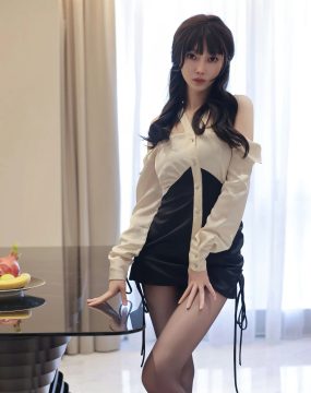 秀人网 No.6929 玥儿玥er 魅惑黑丝广州旅拍