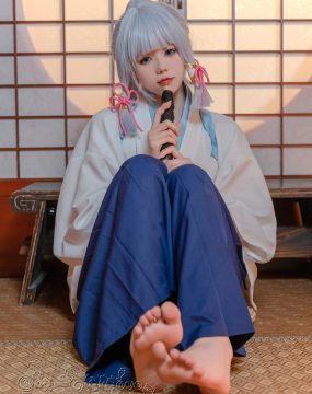 咬一口兔娘 – 绫华的小憩