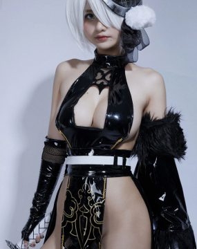 Azami福利 – 2B Shinobi