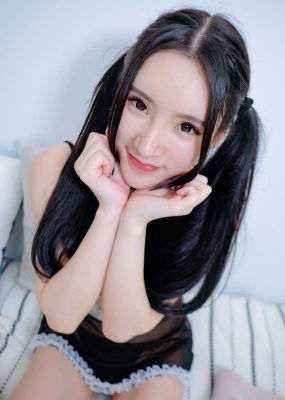 周于希dummy《诱惑女仆装、性感皮衣、蕾丝吊袜》 优星馆UXING VOL.055