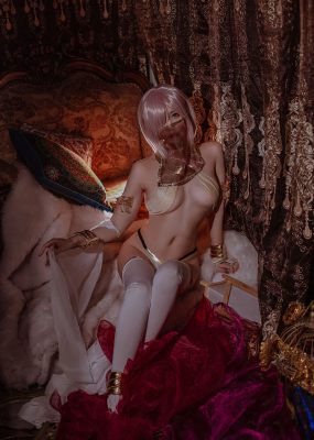 人气Coser二佐Nisa – fate玛修舞娘