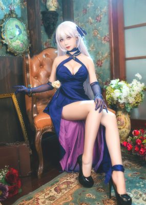 网红COS 樱落酱w 贝法礼服