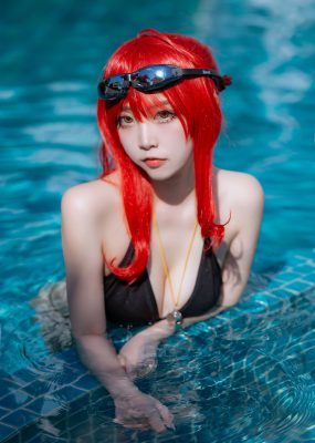 人气Coser二佐Nisa – 碧蓝航线 扎拉泳装