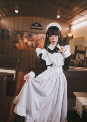 焖焖碳 – 女仆