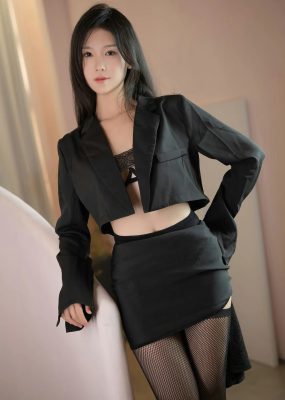 秀人网 No.7175 利世 黑色网格袜性感写真