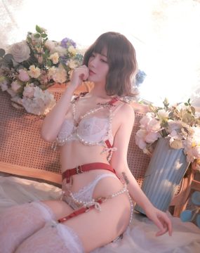 桃良阿宅 – 白珍珠