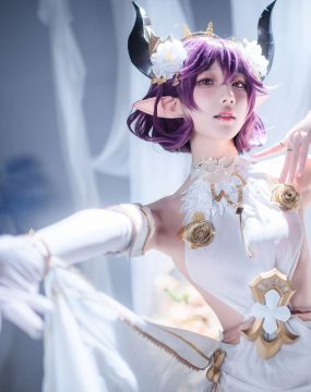 网红COS 阿包也是兔娘 – 碧蓝幻想古蕾娅 龙娘