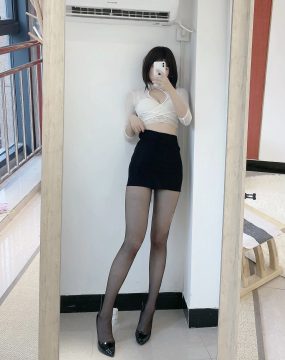 网红COS 田璐璐 – OL3.0