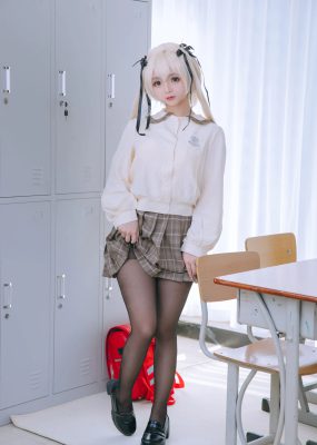 Cosplay日奈娇 – 穹妹