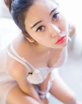 李梓熙《蕾丝睡衣+露半球死库水》 秀人 NO.849