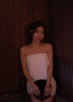 人气Coser黑川 浴巾