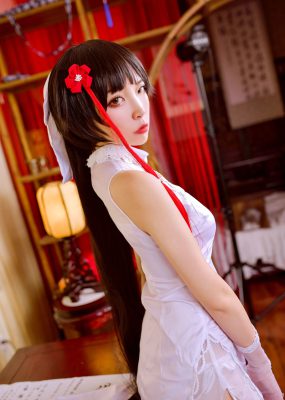 人气Coser二佐Nisa – 碧蓝航线 高雄旗袍