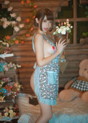 萌妹奈汐酱nice 勤劳的老板娘
