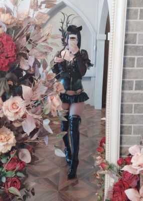 Cosplay日奈娇 – 皮衣系列