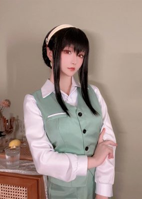 Coser小姐姐星之迟迟 – 圣诞节 约尔 OL制服