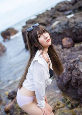 冷不丁《比基尼+白衬衫诱惑》 星乐园LeYuan Vol.012