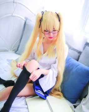 Sally Dorasnow – Eriri School Girl