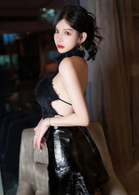 秀人 No.4437 周于希Sally