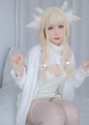 Coser小姐姐白银 – 小白羊